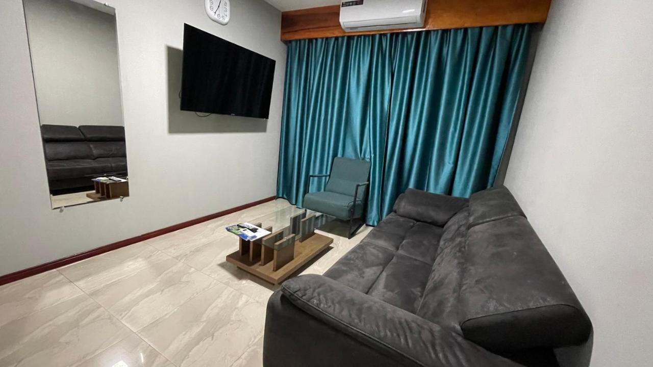 Pavema Apartments Paramaribo Luaran gambar