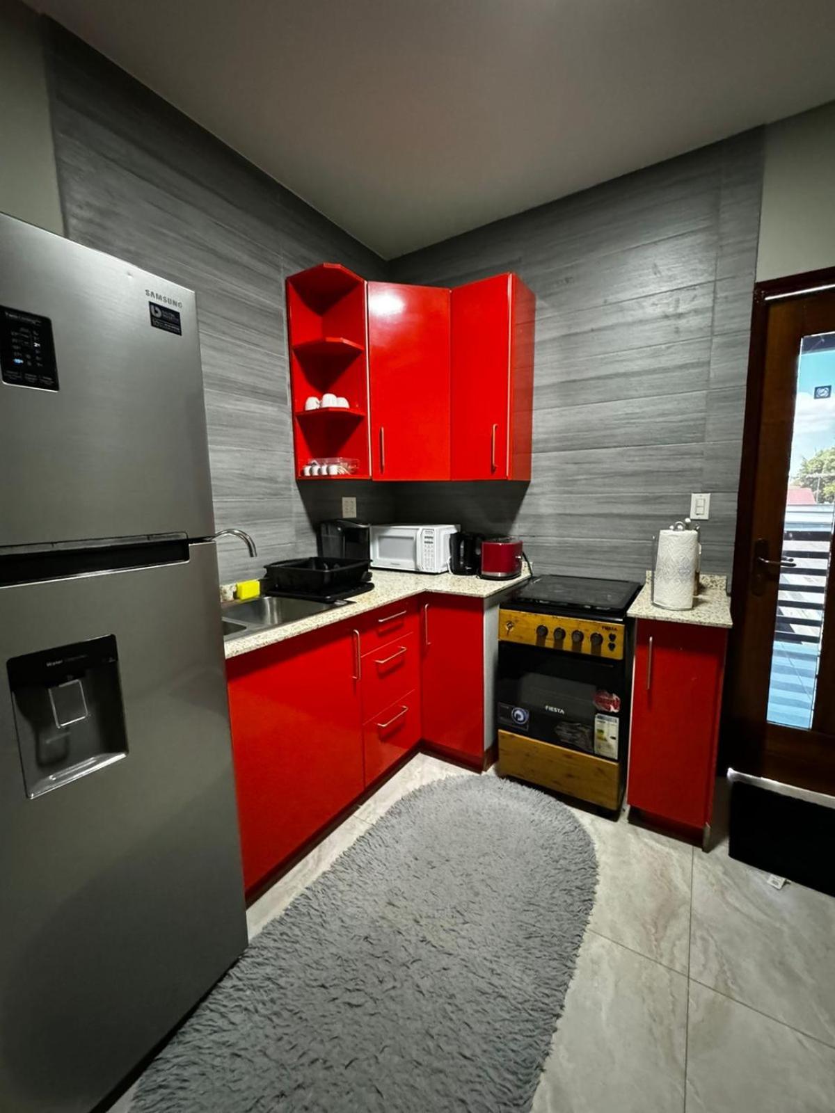 Pavema Apartments Paramaribo Luaran gambar